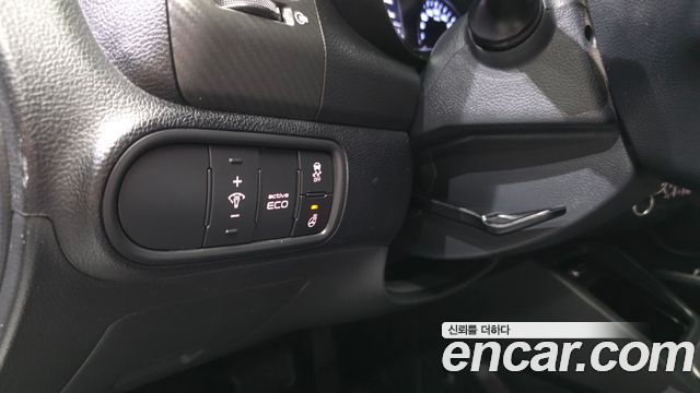 Kia K3 2015 — photo 14