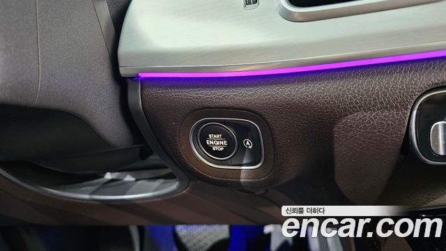 Mercedes-Benz GLE-Class 2020 — photo 27
