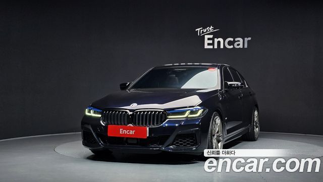 BMW 5-Series 2023 — photo 3