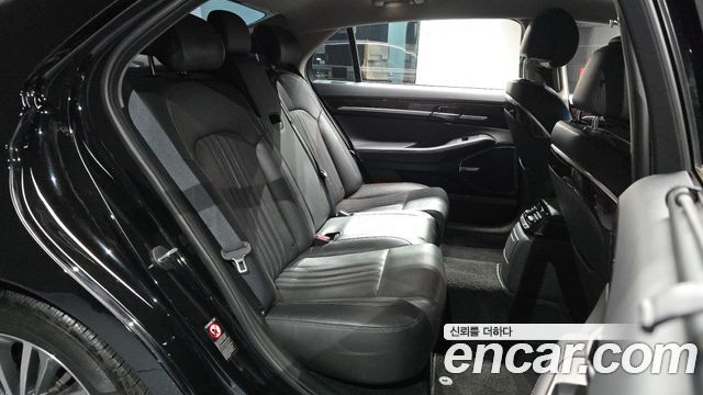 Genesis EQ900 2016 — photo 17
