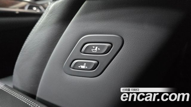 Genesis EQ900 2016 — photo 30