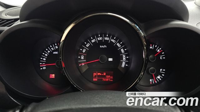 Kia Soul 2011 — photo 8