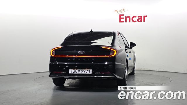 Hyundai Sonata 2022 — photo 4