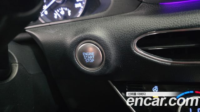 Hyundai Sonata 2022 — photo 27