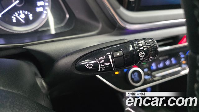 Hyundai Sonata 2022 — photo 28