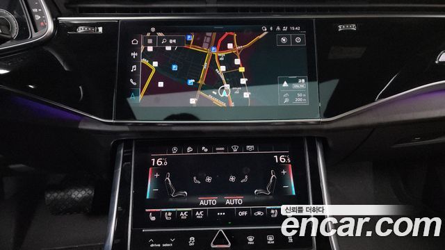 Audi Q7 2023 — photo 18