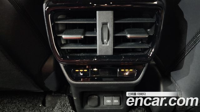 Lexus NX 2025 — photo 34
