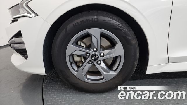 Kia K5 2021 — photo 5