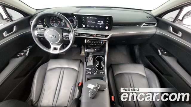 Kia K5 2021 — photo 10