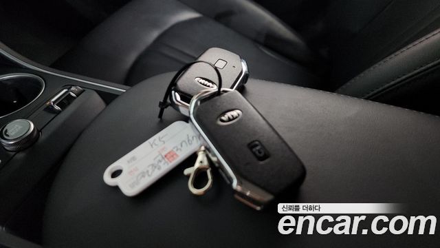 Kia K5 2021 — photo 20