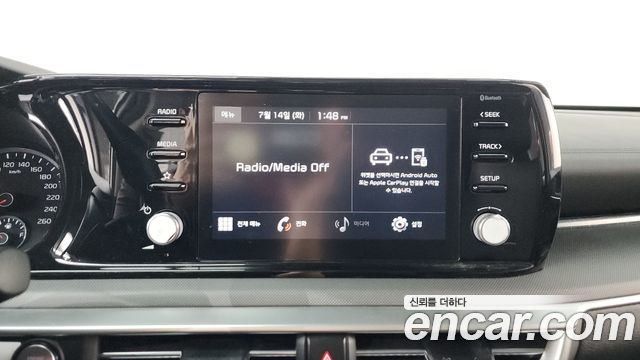Kia K5 2021 — photo 32