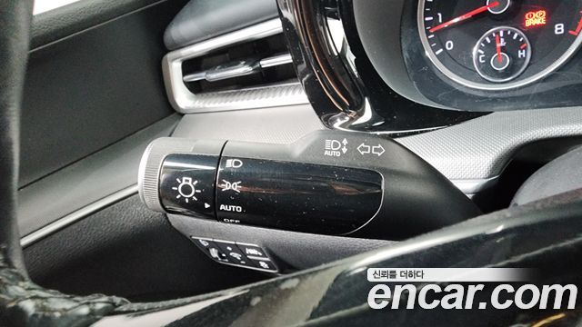 Kia K5 2021 — photo 35