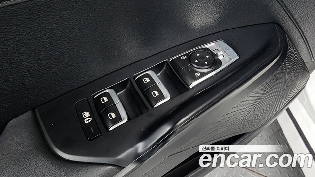 Kia K5 2021 — photo 36