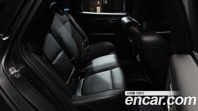 Renault Korea SM6 2024 — photo 11