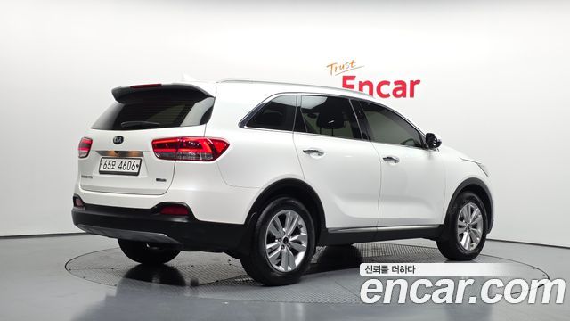 Kia Sorento 2017 — photo 2