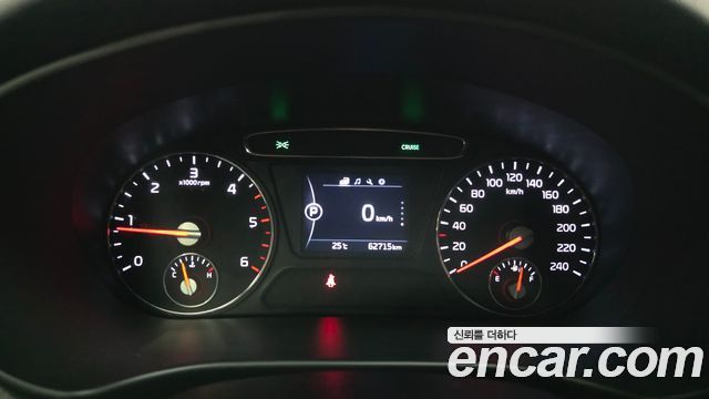 Kia Sorento 2017 — photo 8