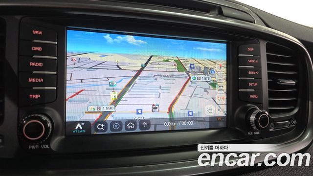 Kia Sorento 2017 — photo 14