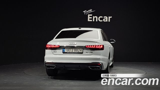 Audi A4 2021 — photo 4