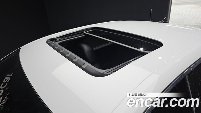 Audi A4 2021 — photo 20