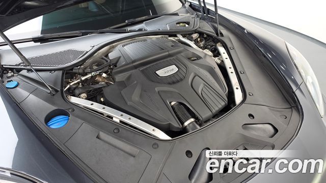Porsche Panamera 2018 — photo 6