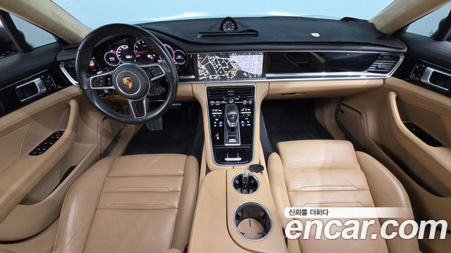 Porsche Panamera 2018 — photo 7