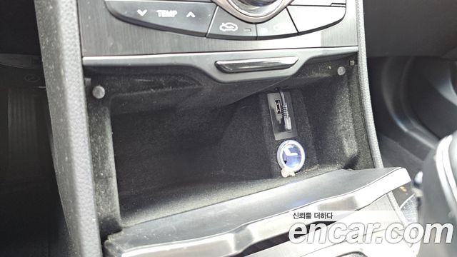 Hyundai Grandeur 2014 — photo 18