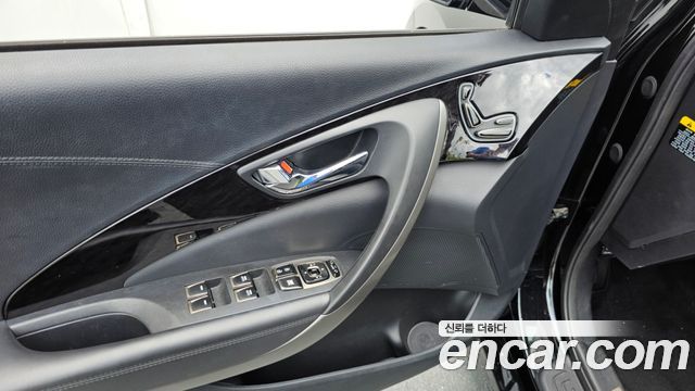 Hyundai Grandeur 2014 — photo 32
