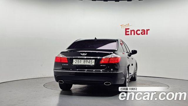 Hyundai Genesis 2011 — photo 4