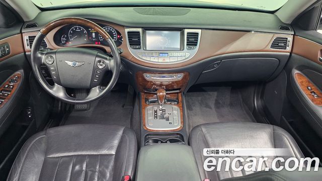 Hyundai Genesis 2011 — photo 7