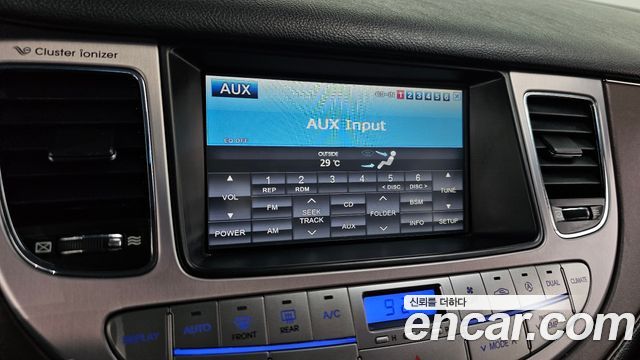 Hyundai Genesis 2011 — photo 15