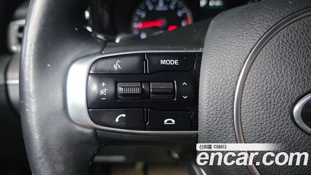 Kia K5 2021 — photo 19