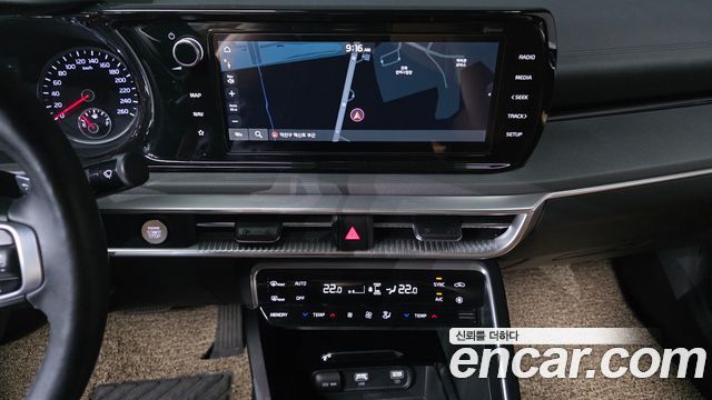 Kia K5 2021 — photo 23
