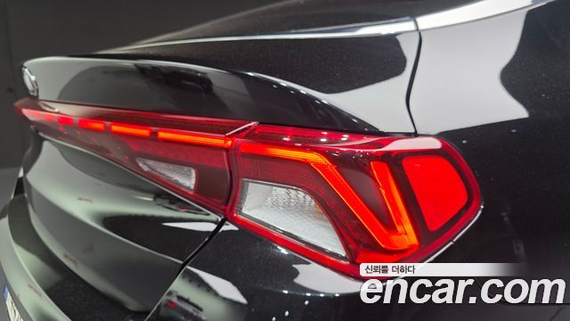 Kia K5 2021 — photo 9