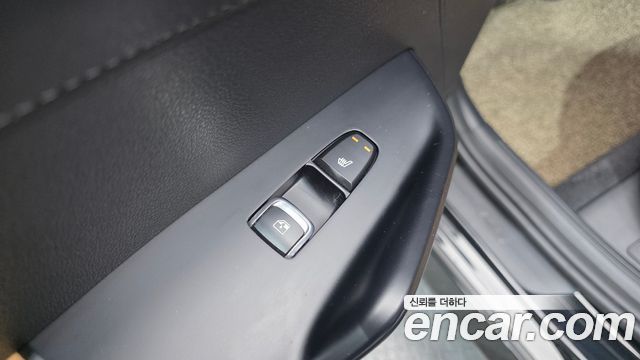 Kia K5 2021 — photo 32
