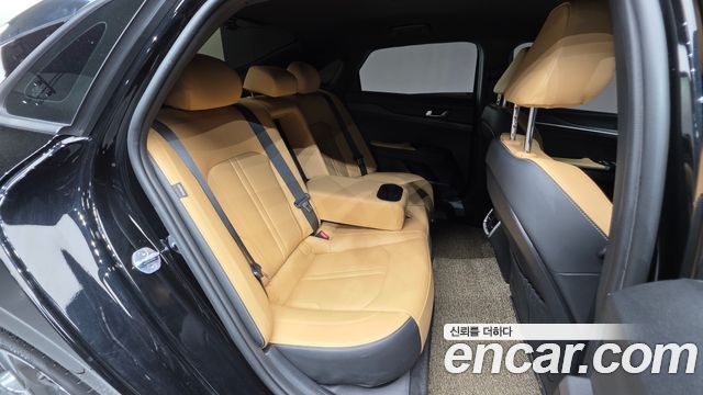 Kia K5 2021 — photo 34