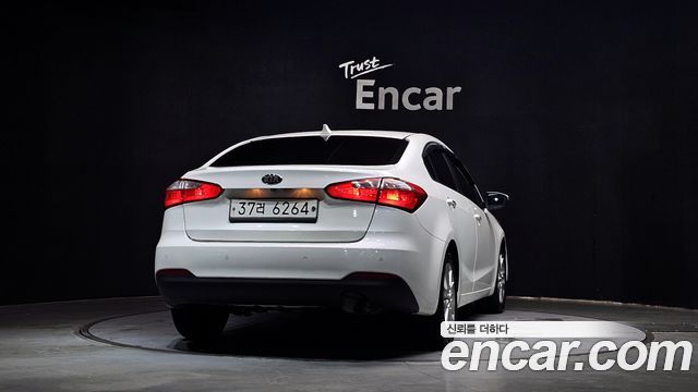 Kia K3 2015 — photo 4