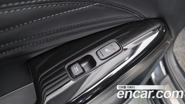 Kia K7 2020 — photo 18