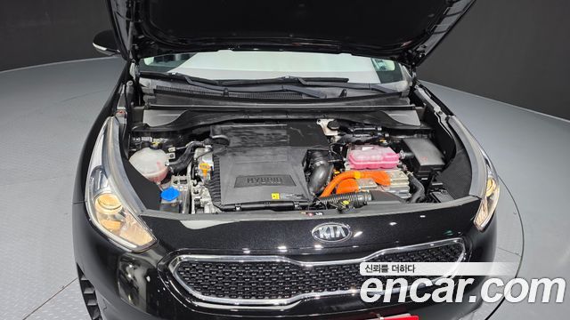 Kia Niro 2018 — photo 6