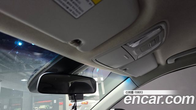 Kia Niro 2018 — photo 19