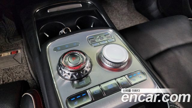 Genesis G90 2022 — photo 9