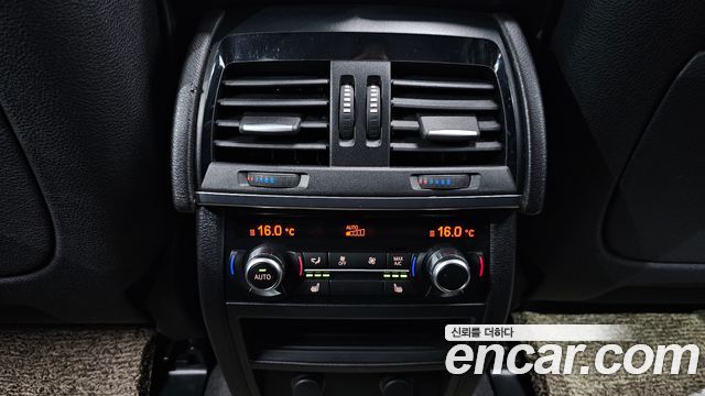BMW X6 2019 — photo 19