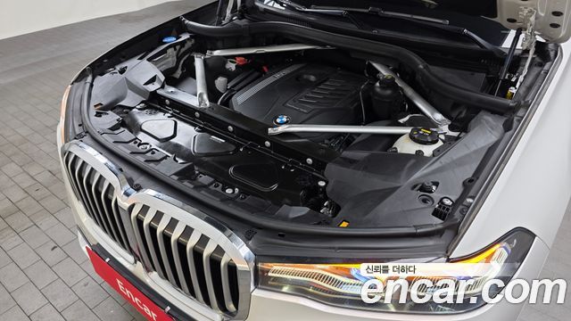 BMW X7 2021 — photo 6