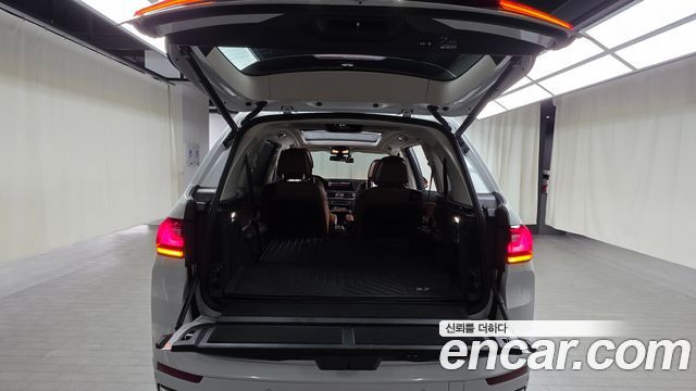 BMW X7 2021 — photo 23