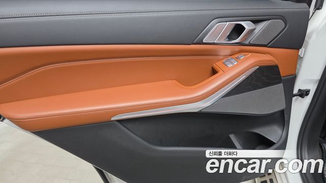 BMW X7 2021 — photo 15