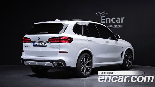 BMW X5 2026 — photo 2