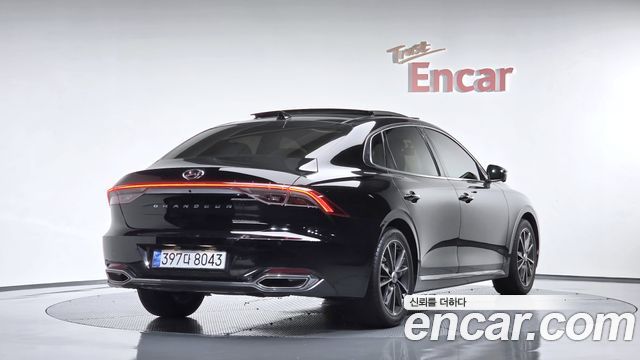 Hyundai Grandeur 2023 — photo 2