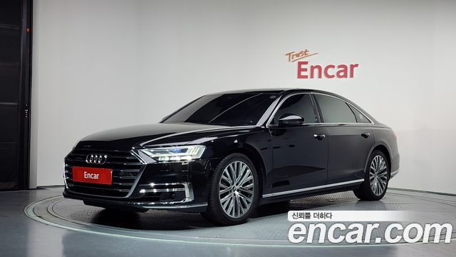 Audi A8 2021 — photo 1