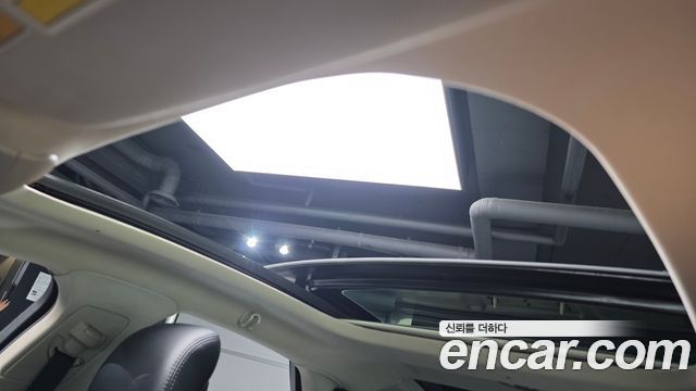 Lincoln MKZ 2016 — photo 16