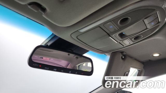 Hyundai Genesis 2015 — photo 19