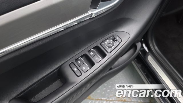 Hyundai Grandeur 2023 — photo 13
